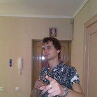 Артем Максимов